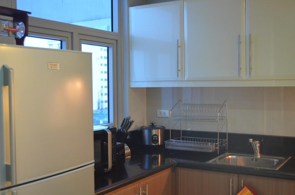 Greenbelt Madison Apartments Makati City Exterior foto